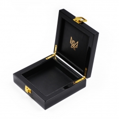 High Quality Black Glossy Piano Lacquer Wooden Gift Packaging Boxes