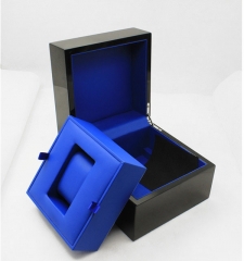 Black Square Lacuqer Wood Watch Box Premium Single Watch Box Gift Gentlemanlike