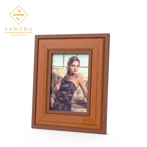 2019 High Quality Rectangle Gold Wooden  Photo Frame